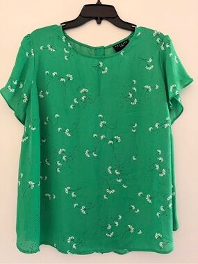 Premise Button-Back Green Floral Short-Sleeve Ruffle Blouse size 2X
